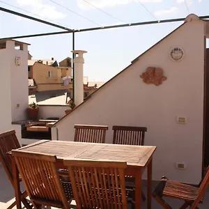 https://la-terrazza.hotelitalianriviera.com