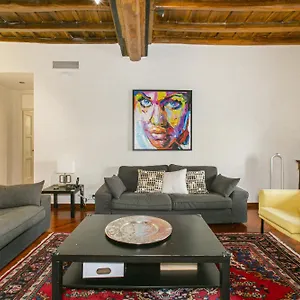 https://pantheon-palazzo-nari.it-romehotels.com